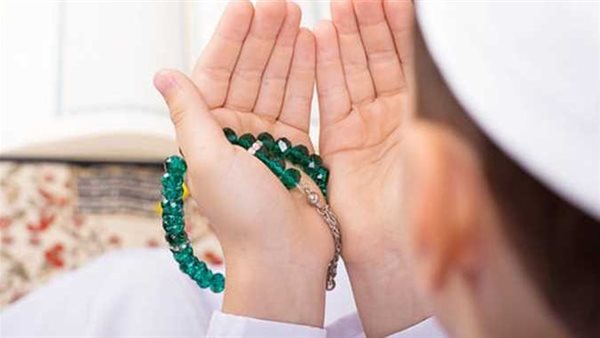 «دعاء المعجزات».. 11 كلمة تفتح عليك كل الأبواب | فيديو