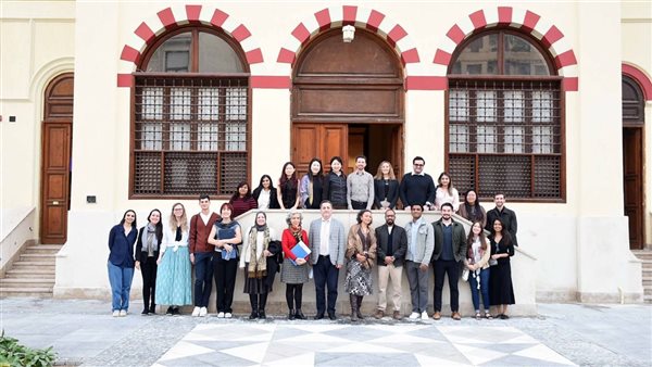 الجامعة الأمريكية بالقاهرة تستضيف طلاب جامعة كولومبيا في تجربة تعليمية عالمية