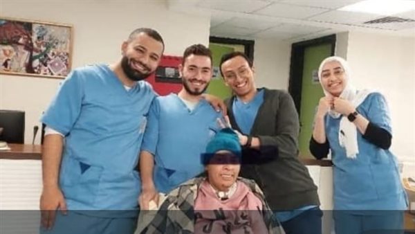فريق طبي بقصر العيني ينجح في إنقاذ حياة مريضة بتقنيات الإيكمو.. تفاصيل 