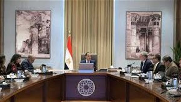 مدبولي يطمئن المصريين بشأن انقطاع الكهرباء في صيف 2025