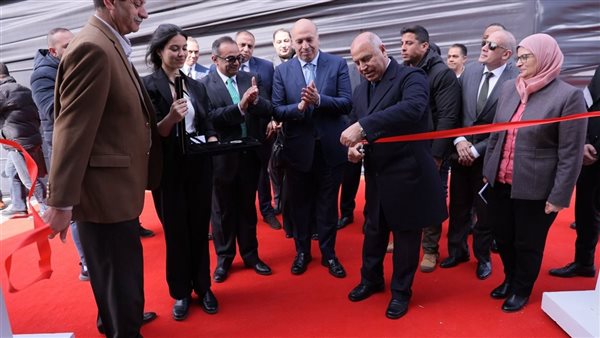 القلعة تفتتح مصنع تجفيف الأعشاب بمزارع دينا وخط إنتاج عزل المواسير بمصنع جلاسروك