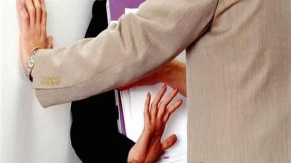 تفاصيل مثيرة في القبض على سائق متهم بالتحرش بأجنبية في القاهرة