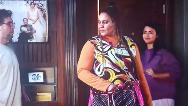 نجمة عربية ترشح فيلمها لجائزة الأوسكار.. من هي الخادمة «مدينة» في مسلسل «أشغال شقة جدا»؟ | فيديو