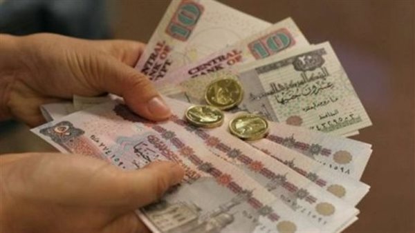 المفتي يجيب.. متى يجب إخراج الزكاة عن الأموال المودعة في البنوك ؟ | فيديو