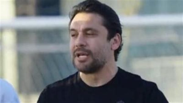 بنص لسان.. هجوم ناري من أحمد حسن على نجم الأهلي السابق