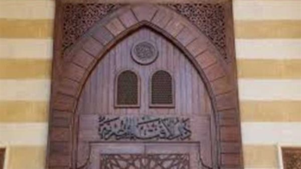 دار الإفتاء تحسم الجدل وتكشف حكم إفطار العمال والموظفين في رمضان