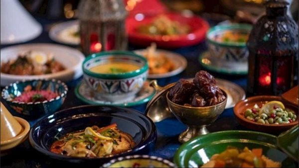 هتفطر بـ560 ألف جنيه.. فاتورة بنصف مليون تثير الجدل بمطعم شهير 