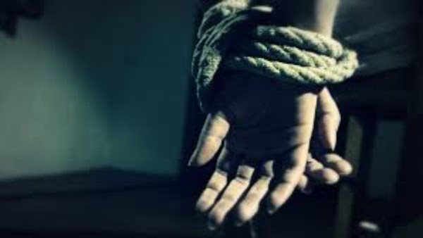  تعالى نفطر عند أهلى.. تفاصيل مثيرة فى استدراج سيدة لزوجها وابتزازه ماليا بمساعده شقيقيها 