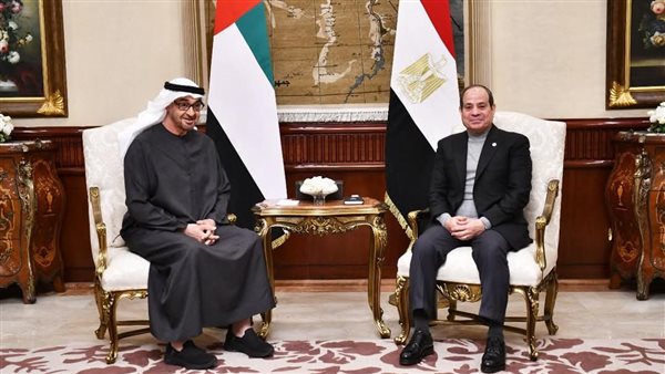 الرئيس السيسي ورئيس دولة الإمارات يبحثان تعزيز العلاقات الأخوية