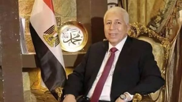 عمدة الزوك الغربية يتصدى بقوة لمغتصبي أراضي المقابر