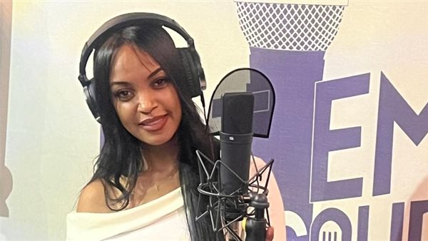 لميس سلطان تنهي تجهيز أحدث أغنياتها استعدادًا للعيد