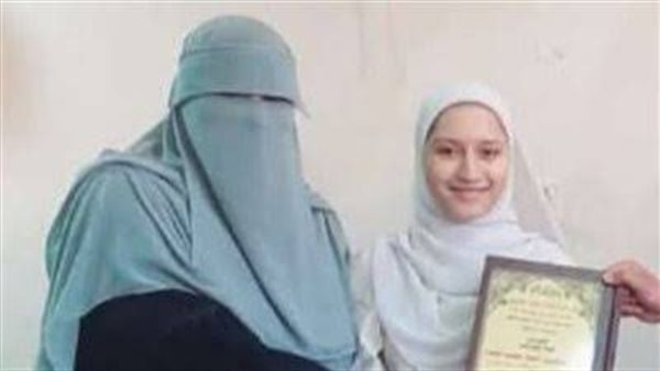 تفاصيل مؤثرة.. القصة الكاملة لوفاة طالبة في مسجد أثناء تكريمها لتفوقها في حفظ القرآن