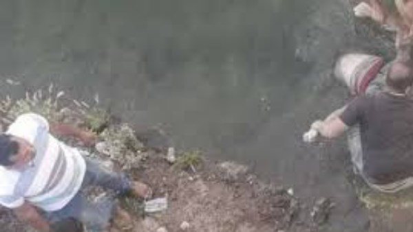  جريمة مروعة.. زوج ينهى حياة زوجته ويلقي جثتها في مصرف بالبحيرة 