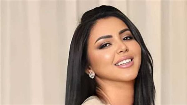 حالتها تدهورت فجأة.. تفاصيل اللحظات الأخيرة في حياة إيناس النجار