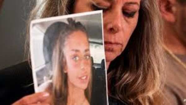  فضيحة تهز تل أبيب.. أسيرة إسرائيلية سابقة تتهم مدرب لياقة بالاعتداء عليها جنسيا 