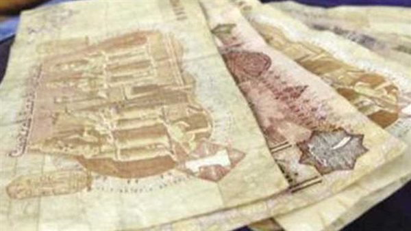 مصادر مصرفية تكشف التفاصيل.. حقيقة منع التعامل بالجنيه الورقي في الأسواق