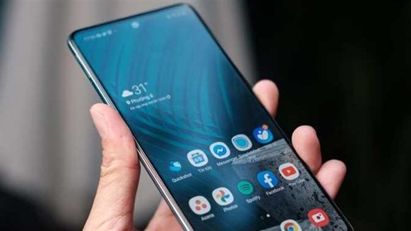 للسيدات فقط.. 7 تطبيقات لا يستغنى عنها الفتيات على هواتفهن في 2025