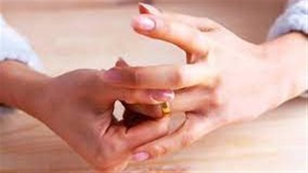 بيقولى أنتي وأمك بتحسدوني.. جهاد تطلب خلع زوجها في محكمة الأسرة