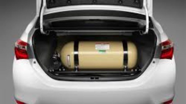  بعد زيادة أسعار البنزين والسولار.. كيفية تحويل عربيتك غاز الطبيعي 