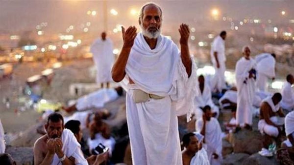 فلكيًا.. موعد وقفة عرفات وعيد الأضحى 2025 وأيام الإجازة للموظفين