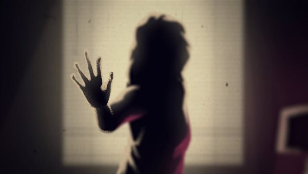 عاشرها وسرق تحويشة عمرها.. حكاية سيدة خانت زوجها فعاقبها عشيقها مرتين