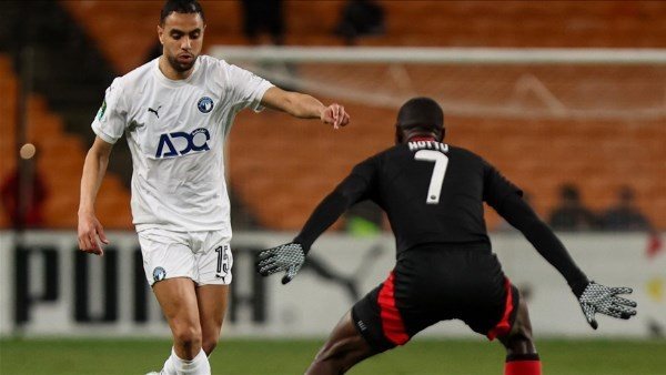  200 جنيه ووجبة.. إعلان مثير للسخرية لحشد الجماهير لمؤازرة بيراميدز أمام أورلاندو بيراتس | شاهد