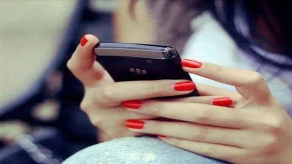 هددها بصور خادشة.. تفاصيل الحكم على شاب ابتز فتاة بقنا