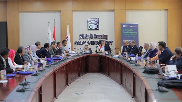لجنة قطاع العلوم الأساسية تشيد بجامعة الجلالة كنموذج للجامعات الذكية في مصر