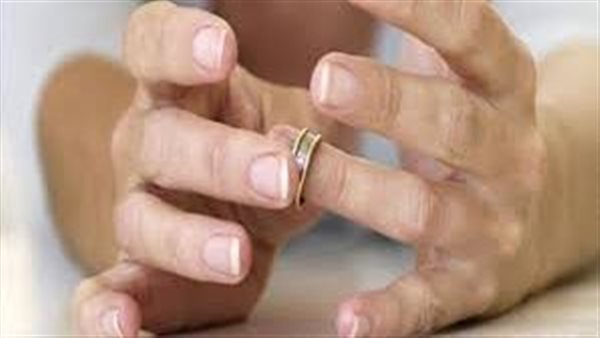  هات 200 جنيه وأطبخلك.. زوج يقاضي زوجته بدعوى نشوز والسبب غريب