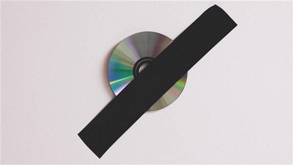 نجوى كرم تجمع بين الفن البصري وإعلان ألبومها المقبل «NAJWA 2025» بطريقة مبتكرة