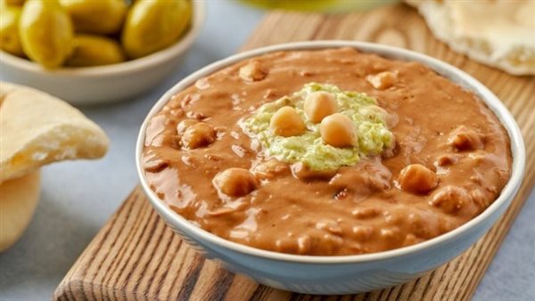 الفوائد والأضرار.. إيه بيحصل لجسمك لو كلت الفول كل يوم