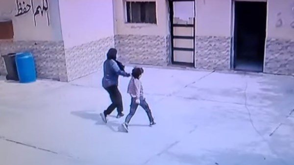  طلب دخول الحمام.. تفاصيل صادمة في اتهام معلمة بالاعتداء على طالب مريض بالسكر بحدائق القبة 