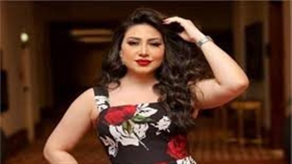  تايجر مكشوف.. بوسي تثير الجدل بهذه الإطلالة | شاهد 