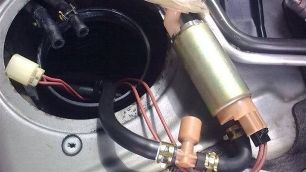 لا تتجاهلها.. علامات تكشف عن تلف طرمبة البنزين في السيارة