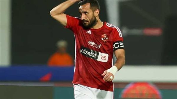 عند وعدي.. رسالة مؤثرة من علي معلول لجماهير الأهلي | شاهد