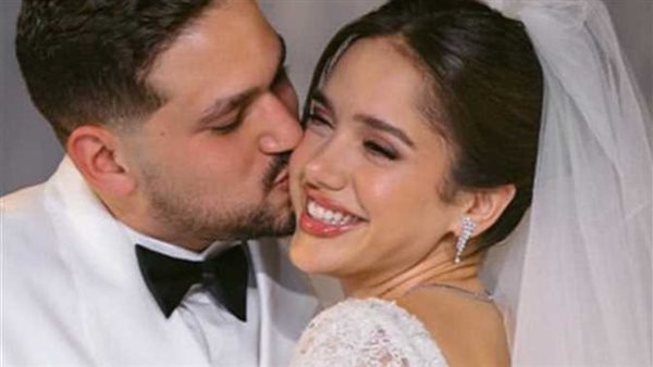 رجل أعمال ويكبرها بـ 10 سنوات.. من هو يسري على زوج رنا رئيس؟