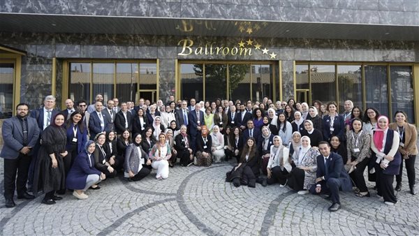 طلاب منحة برنامج يوسف جميل بالجامعة الأمريكية بالقاهرة يستكشفون مستقبل الذكاء الاصطناعي في تركيا