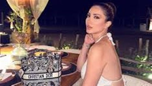 مع زوجها.. نسرين طافش تثير ضجة في أحدث ظهور | شاهد