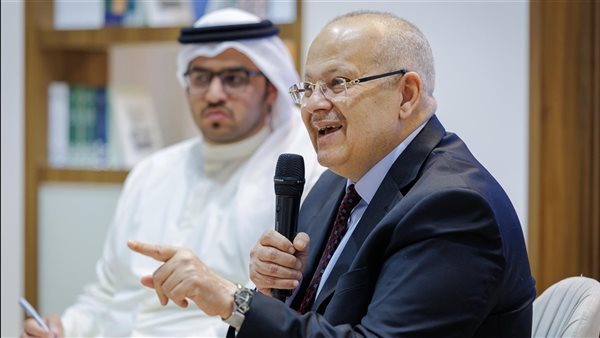 الخشت يناقش إشكالية الصراع بين التقليد والتجديد في معرض أبوظبي للكتاب 2025