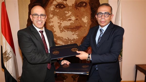 توقيع اتفاقية تعاون أكاديمي بين جامعتي مصر للعلوم والتكنولوجيا والأهلية الفرنسية في مصر
