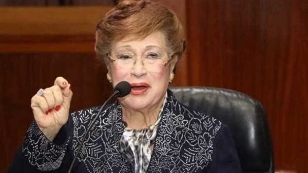 مناصب مهمة.. شجرة عائلة الدكتورة نوال الدجوي بعد واقعة سرقة أموال الميراث | فيديو 