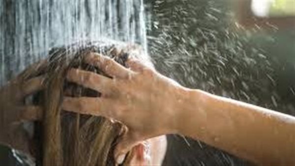 عرضة لتكاثر البكتيريا..7 أماكن في جسمك تغسلها بطريقة خاطئة أثناء الاستحمام