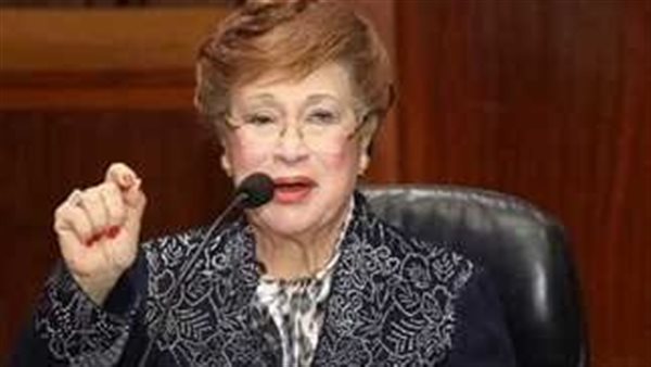 ضيف غير متوقع وحقيبتان.. ماذا حدث داخل فيلا نوال الدجوي في نوفمبر 2024؟ 