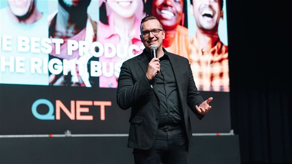 كيونت تشعل روح المبادرة والتحول الشخصي في أكبر مؤتمراتها العالمية V- Convention