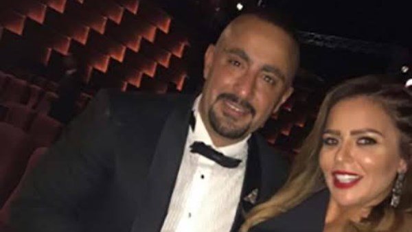 ميعرفش حاجة عن المنشور.. تفاصيل مثيرة جديدة في أزمة انفصال أحمد السقا عن مها الصغير 