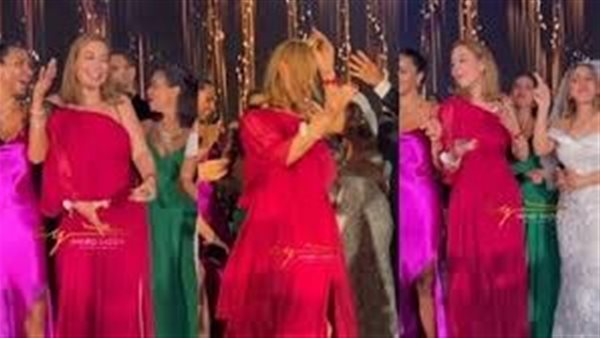 بالصاجات..منة شلبي تثير ضجة بعد رقصها في زفاف منة عدلي القيعي | فيديو