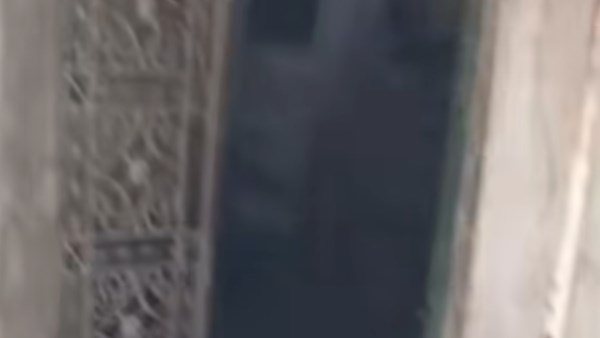  ساحر بيدبـ.ـح قطط.. تفاصيل مثيرة عن فيديو بيت الرعب في إمبابة | شاهد