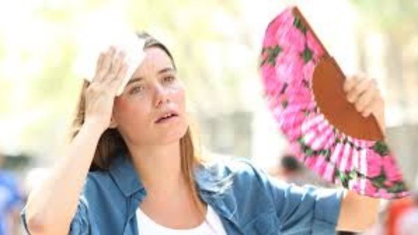  في بداية الصيف.. 4 أطعمة تزيد الشعور بالحر يجب تقليلها 