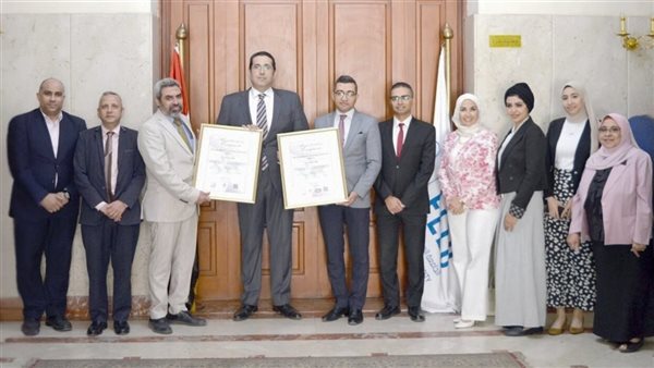  الجامعـة المصرية للتعلم الالكتروني الأهلية تحصل على شهـادتي الايزو الدولية (صور)