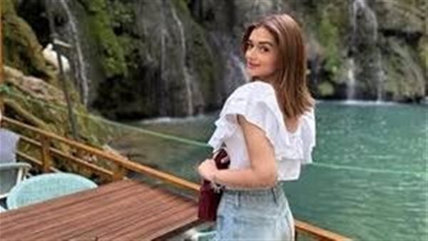  أول جلسة تصوير بعد تعافيها.. ملك أحمد زاهر تثير ضجة بهذه الإطلالة | شاهد